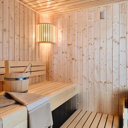 A6 Pine Hill - Mit Großem Bad&großem überdachtem Balkon, Vom Wohn- Und Schlafzimmer Aus Begehbar Zirchow