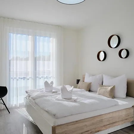 A6 Pine Hill - Mit Großem Bad&großem überdachtem Balkon, Vom Wohn- Und Schlafzimmer Aus Begehbar