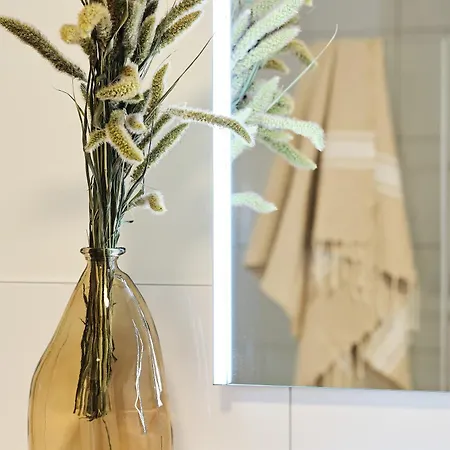 A6 Pine Hill - Mit Großem Bad&großem überdachtem Balkon, Vom Wohn- Und Schlafzimmer Aus Begehbar Apartment