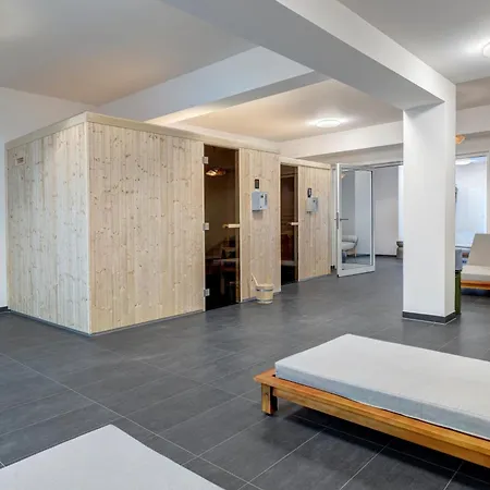 A6 Pine Hill - Mit Großem Bad&großem überdachtem Balkon, Vom Wohn- Und Schlafzimmer Aus Begehbar *