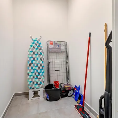 Apartment A6 Pine Hill - Mit Großem Bad&großem überdachtem Balkon, Vom Wohn- Und Schlafzimmer Aus Begehbar Zirchow